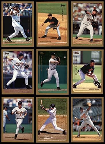 1999 Topps Baltimore Orioles Neredeyse Tamamlandı Takım Seti Baltimore Orioles (Set) NM / MT Orioles