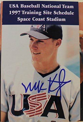 Mark Kotsay Team USA, 1997 ABD Beyzbol Milli Takımı Antrenman Sahası Programını İmzaladı. Bu öğe, İmza Sporundan bir